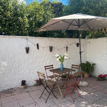 Casetta Indipendente Con Cortile E Parcheggio Apartment Rome