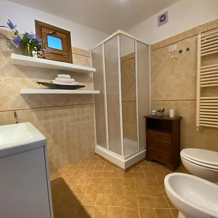 Apartmán Casetta Indipendente Con Cortile E Parcheggio *