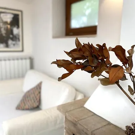 Casetta Indipendente Con Cortile E Parcheggio Apartmán